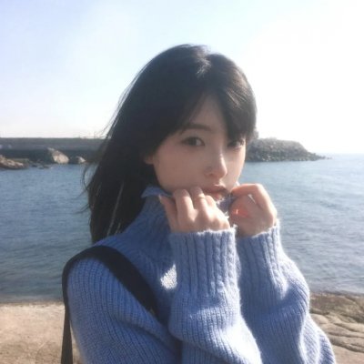 蒂拉和兰妮劫火车